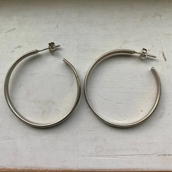 Vintage silver hoops - Picture 3 of 7